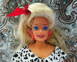 barbie spots dots face